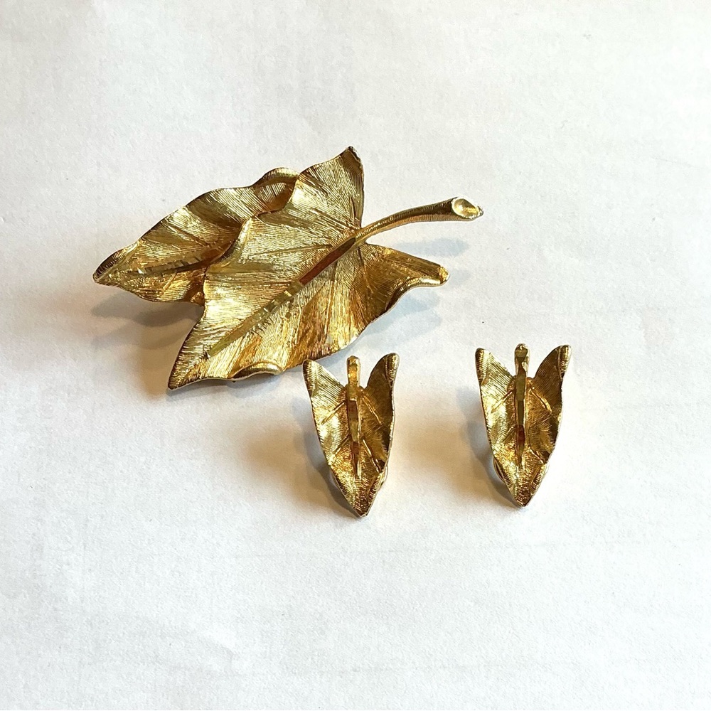 Vintage Demi-Parure Gold Leaf Brooch and Earrings Set by BSK